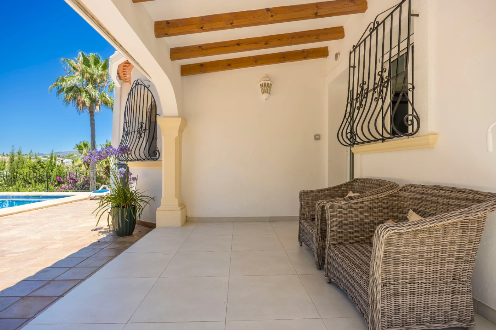 Mediterranean villa with pool, independent studio, and panoramic views in Benitachell. - Imagen 49
