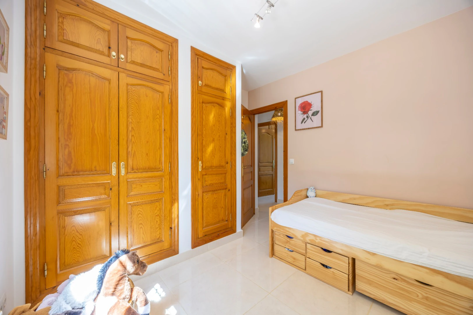 Mediterranean villa with pool, independent studio, and panoramic views in Benitachell. - Imagen 29