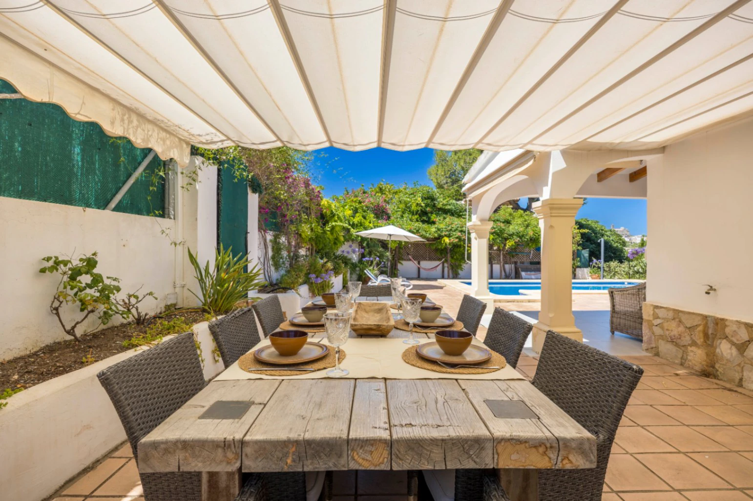 Mediterranean villa with pool, independent studio, and panoramic views in Benitachell. - Imagen 6