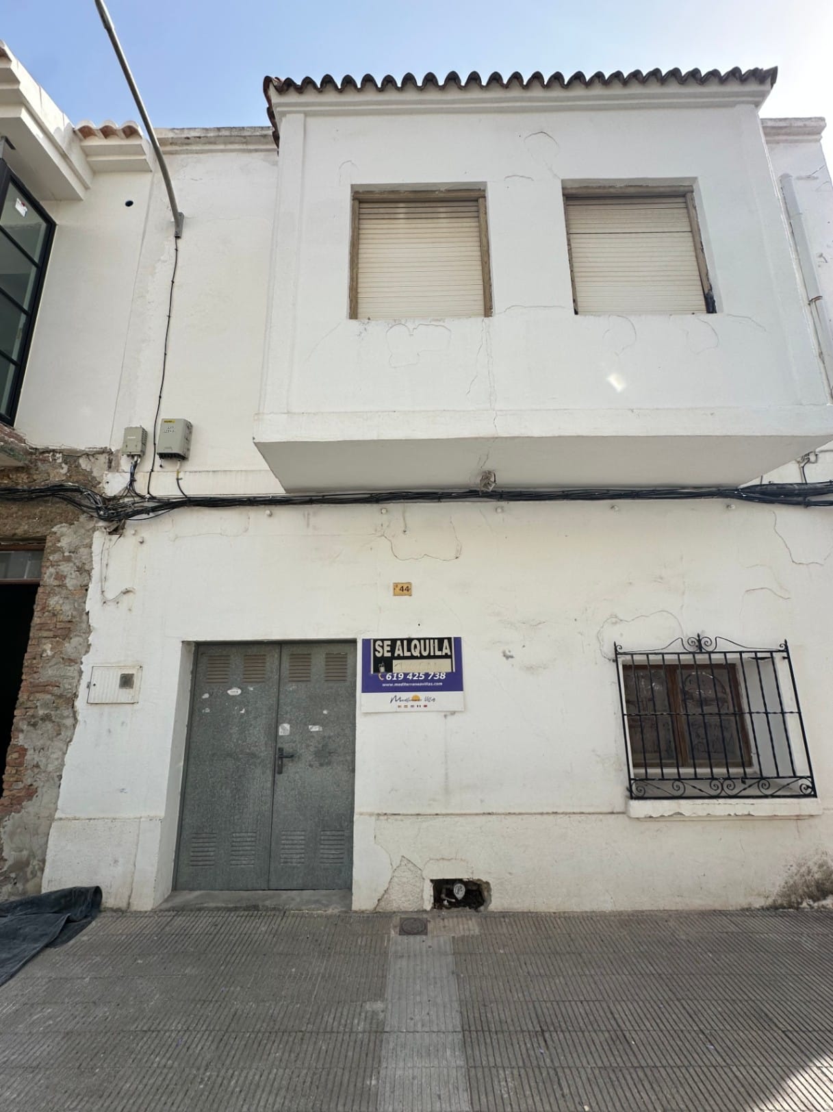 Amplia casa de pueblo en el centro de Teulada – 230 m² con gran patio interior y múltiples posibilidades