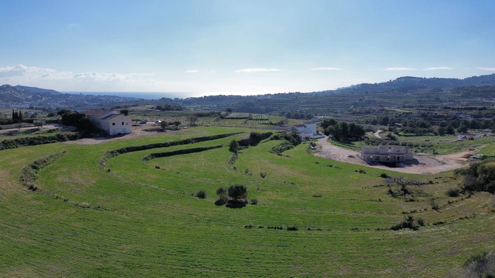 Parcela de terreno en Teulada con vistas al mar y gran potencial edificable