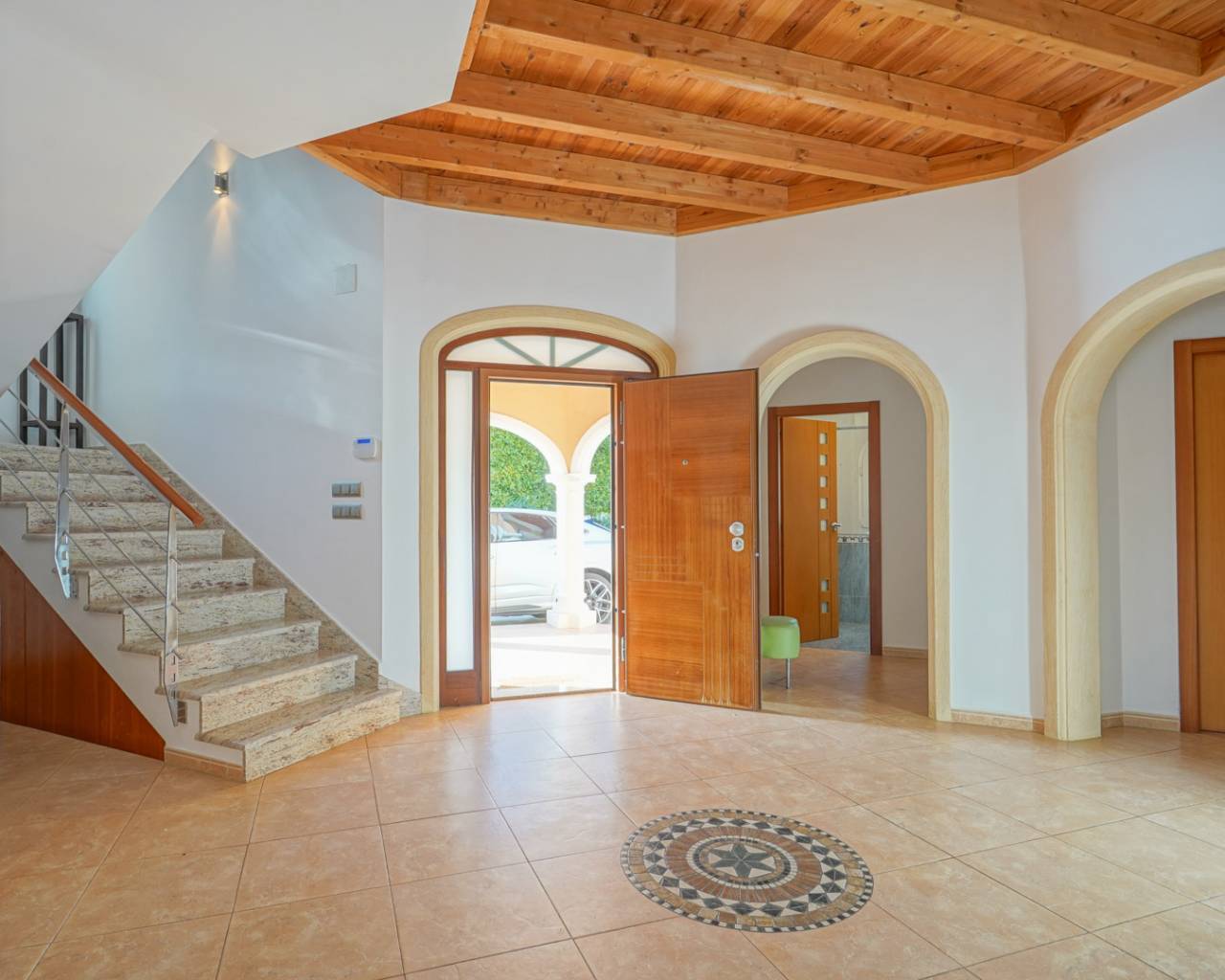 ESPECTACULAR CHALET EN EL MONTGÓ