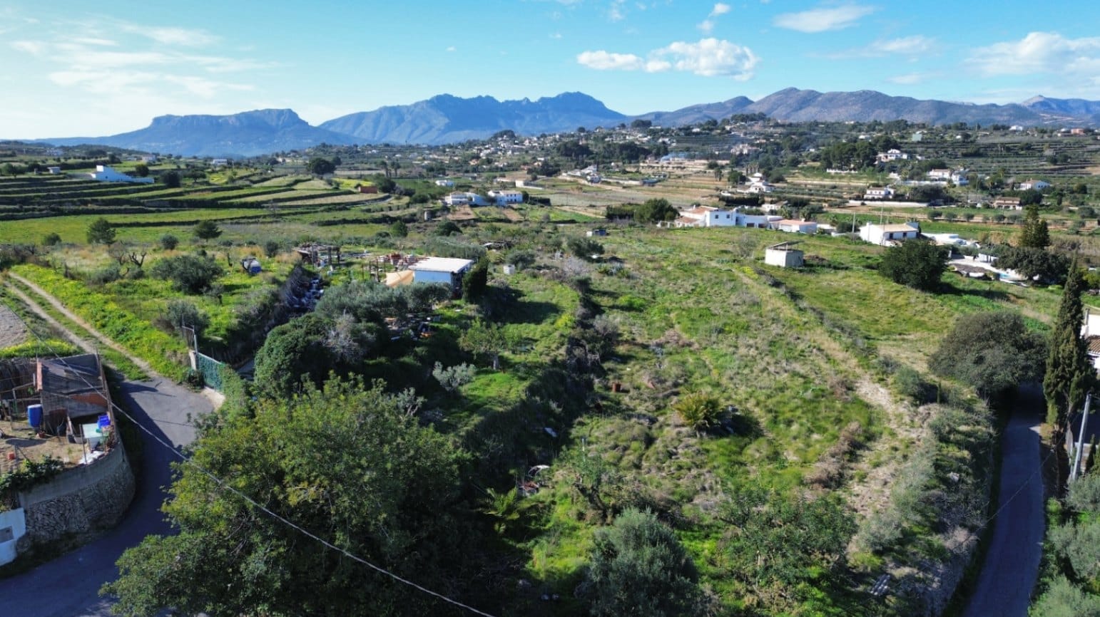 Parcela rústica con impresionantes vistas en Partida Berdica, Benissa