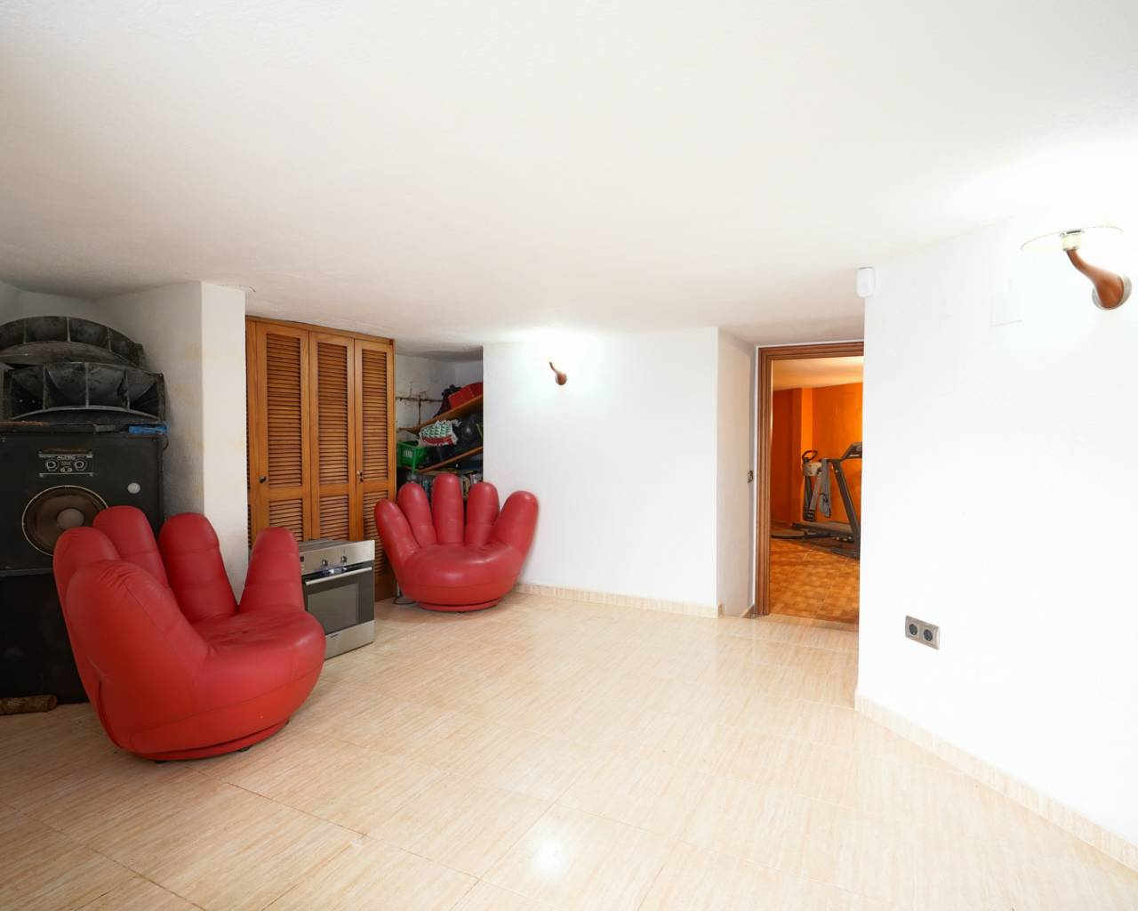 ESPECTACULAR CHALET EN EL MONTGÓ