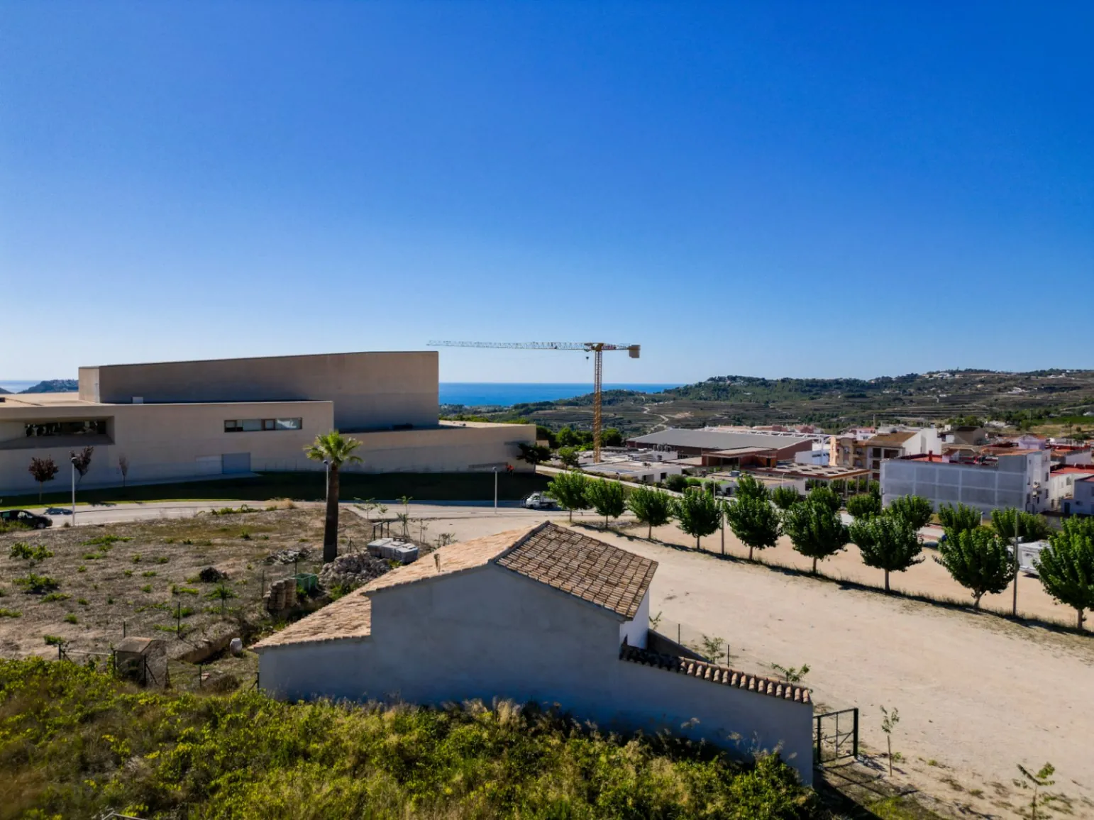 Casa de Campo en Venta en Teulada con Vistas al Mar en Moraira – Proyecto Parcialmente Renovado