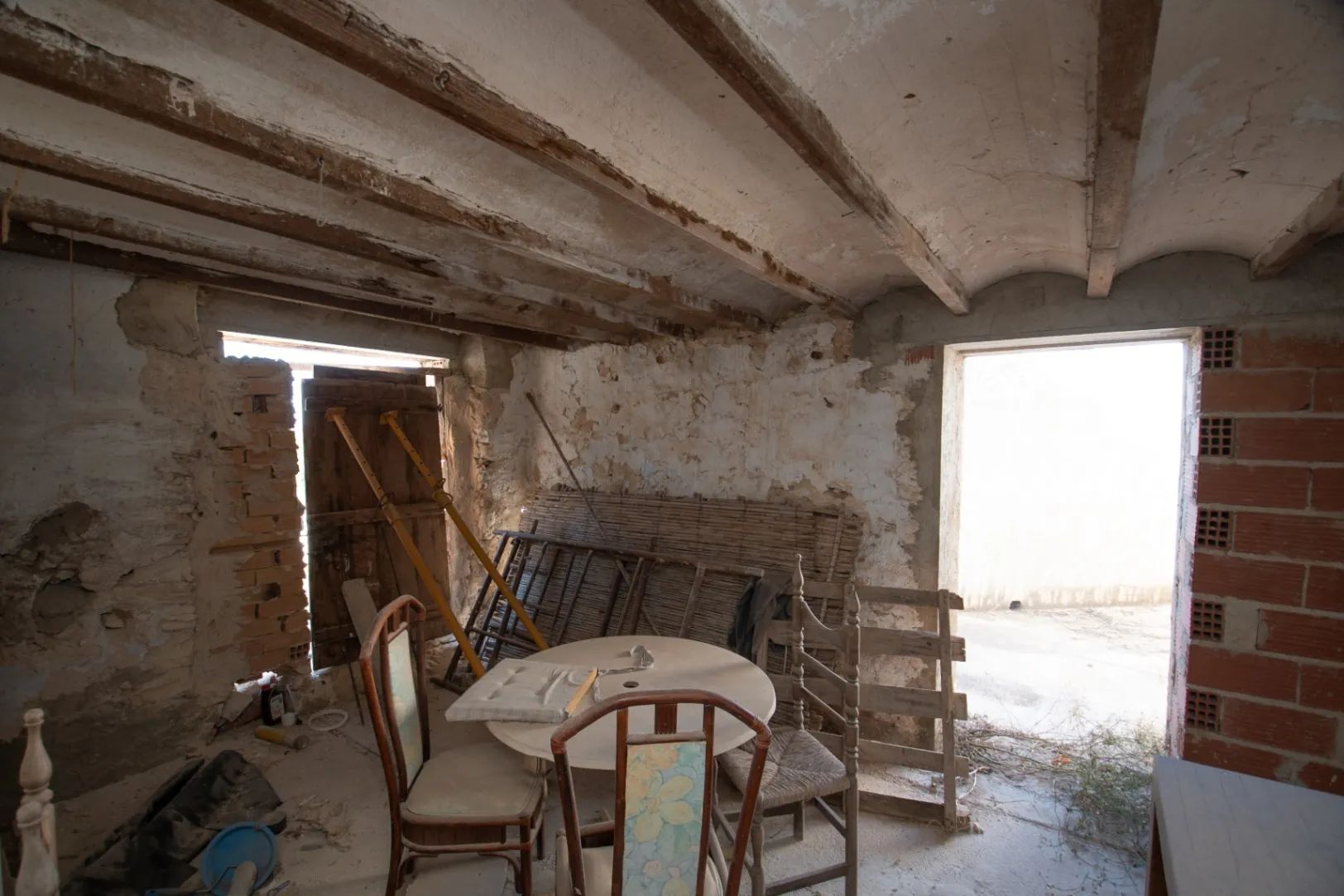 Casa de Campo en Venta en Teulada con Vistas al Mar en Moraira – Proyecto Parcialmente Renovado