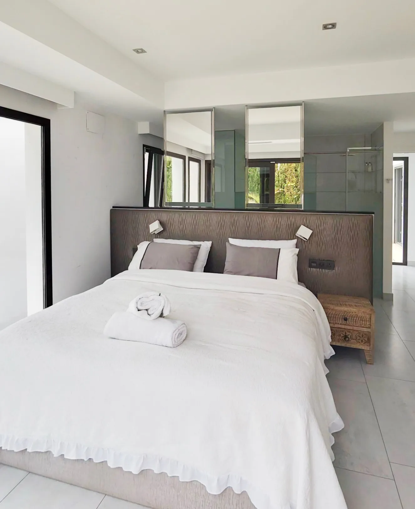 Excepcional villa de diseño con vistas panorámicas en venta en Jávea