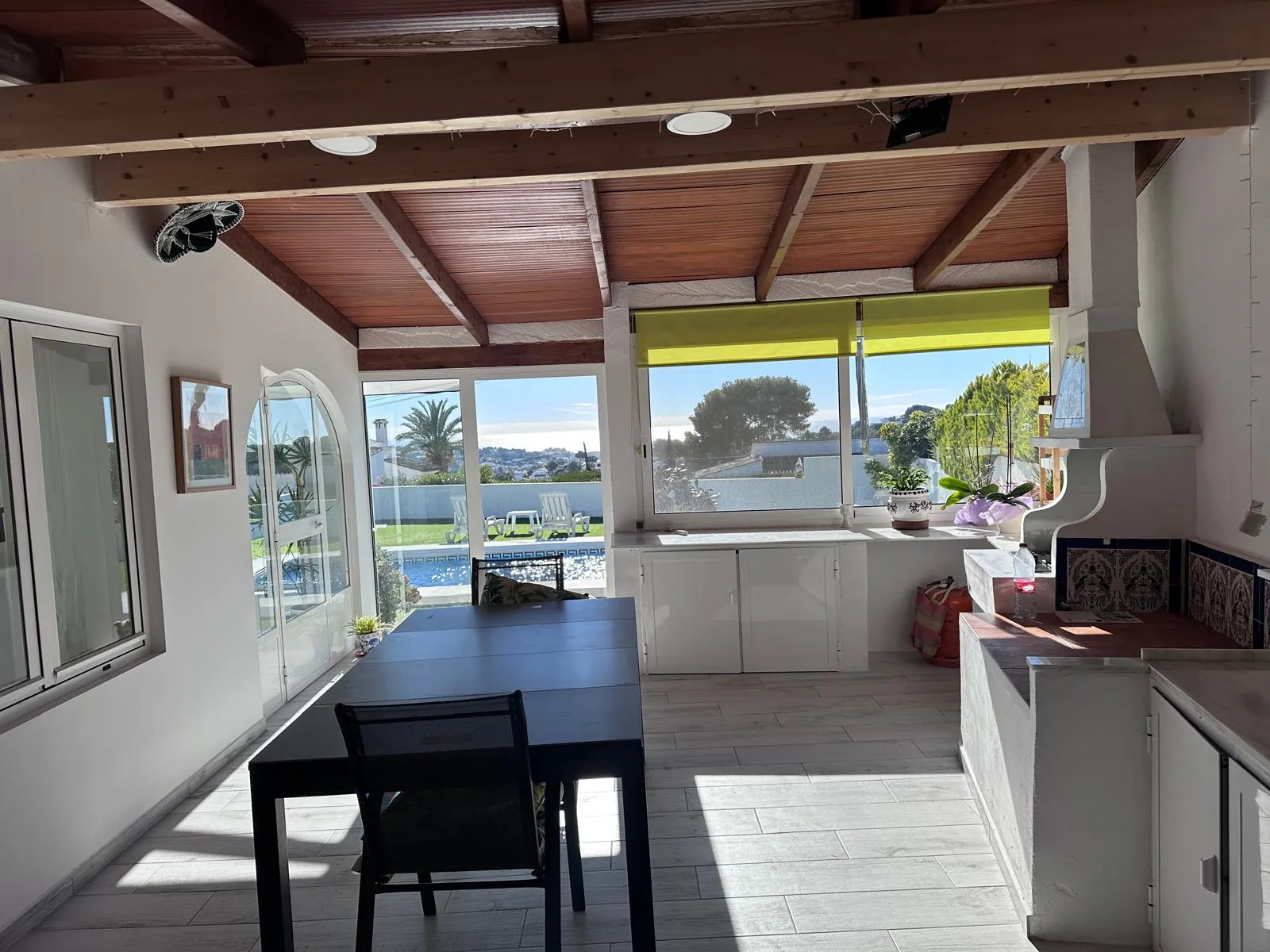 Villa de un nivel con vistas al mar en venta en La Sabatera, Moraira
