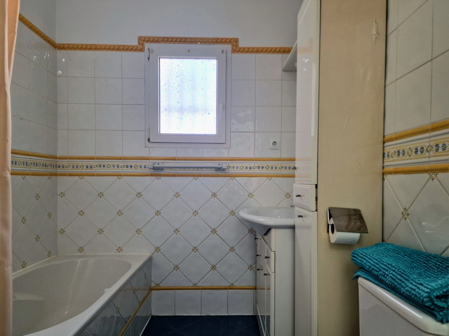 Chalet en venta andando de Cala Advocat en  Benissa Costa