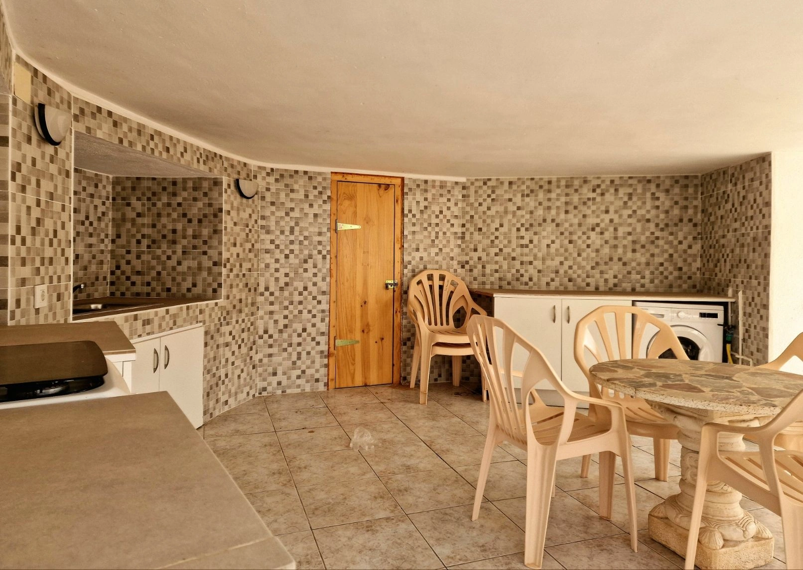 Chalet en venta andando de Cala Advocat en  Benissa Costa