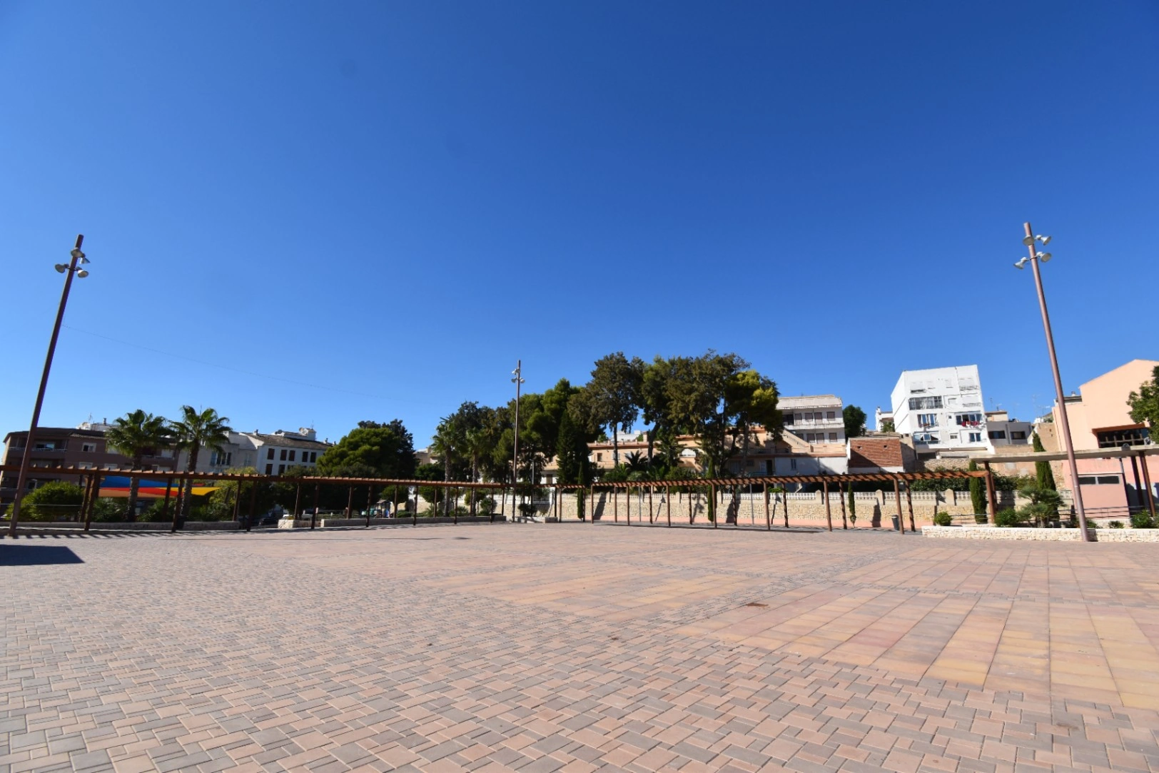 Apartamento de 3 habitaciones en el centro de Teulada cerca de servicios