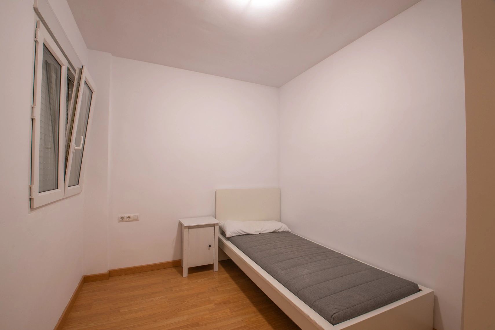 Apartamento de 3 habitaciones en el centro de Teulada cerca de servicios