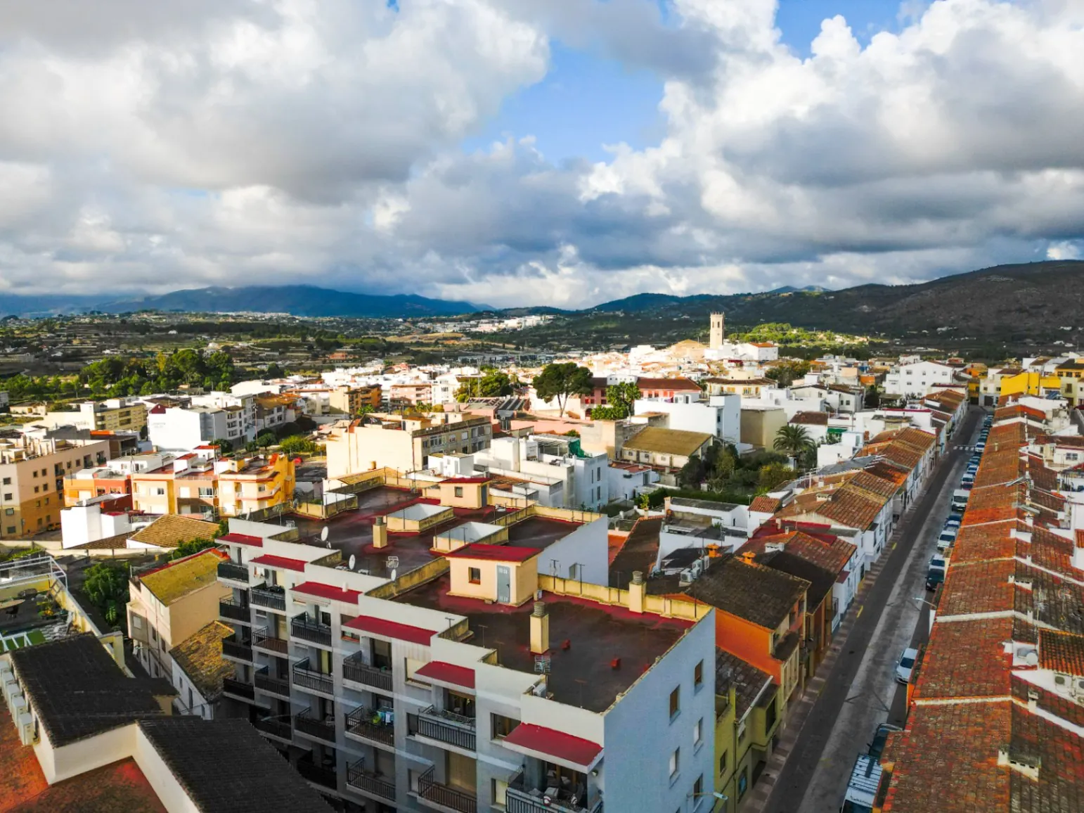 Apartamento de 3 habitaciones en el centro de Teulada cerca de servicios