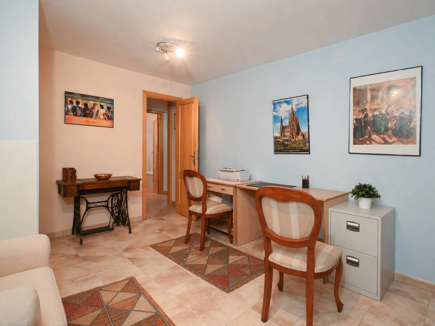 TOWNHOUSE WITH 3 BEDROOMS AND 2 BATHROOMS, OPEN VIEWS, COMMUNITY POOL, BENITACHELL