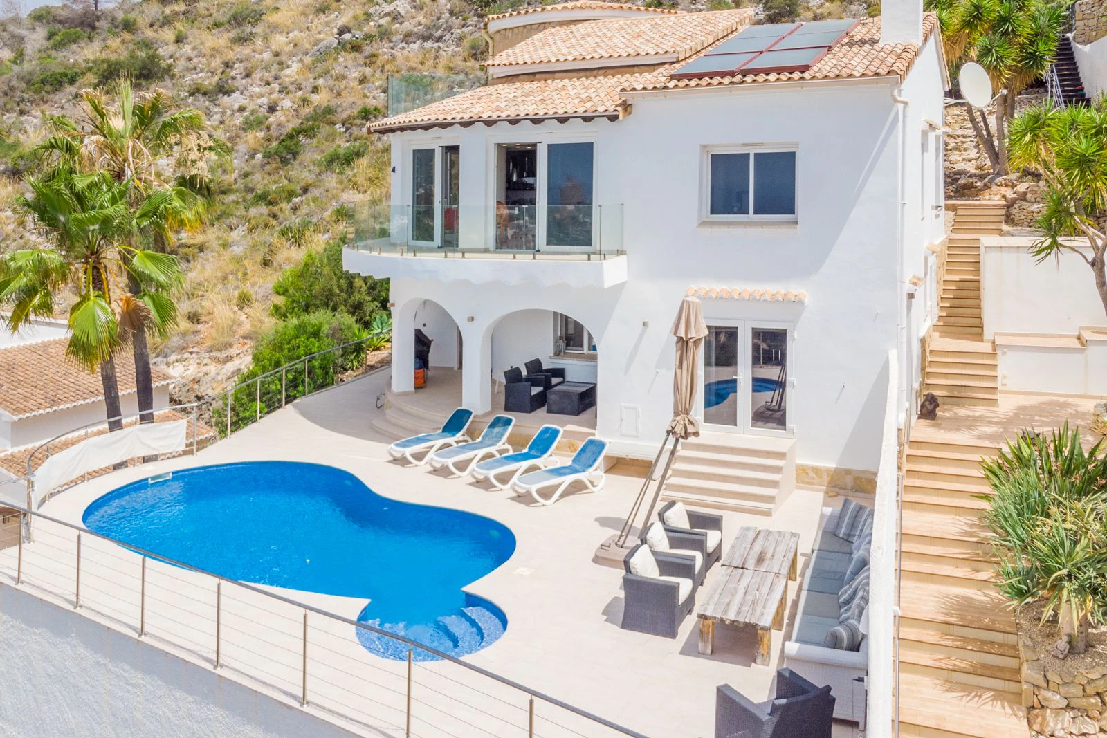 Spectacular Villa with Panoramic Sea Views in El Portet, Moraira – Just 1.2km from the Beach!