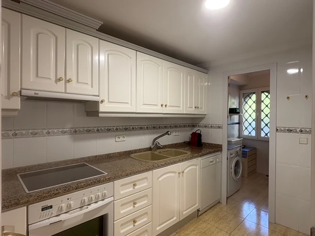 Frontline apartment with sea view for sale in Platgetes, Moraira
