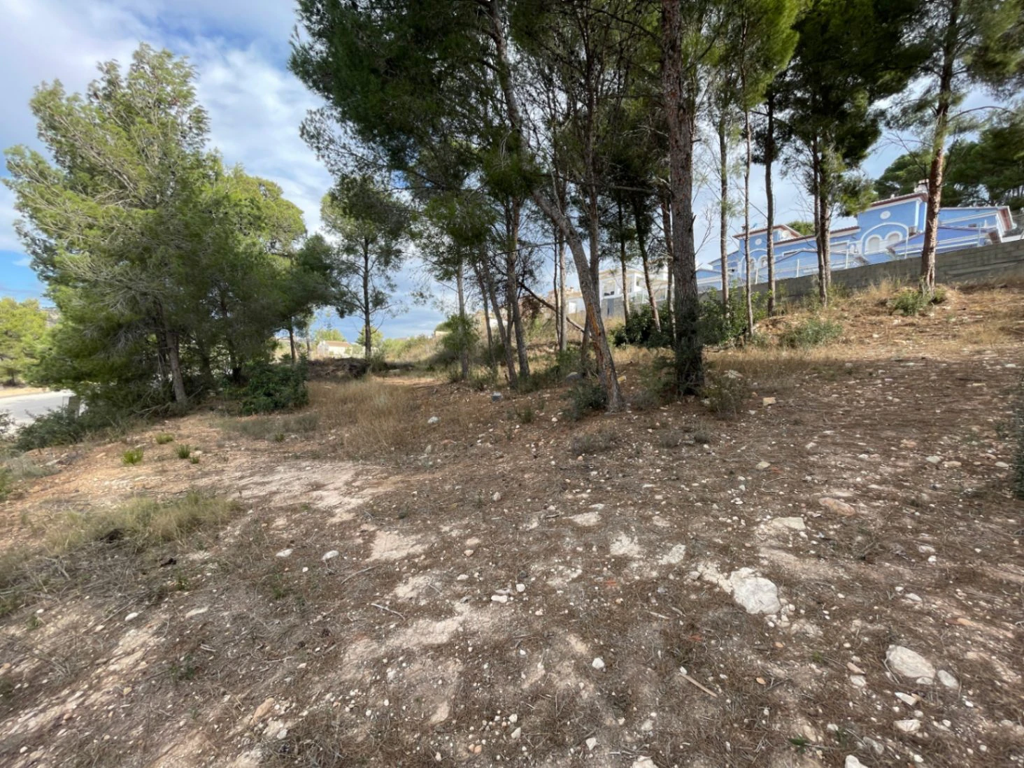 Parcela edificable en venta para construcción de pareados en Empedrola Calpe, Costa Blanca