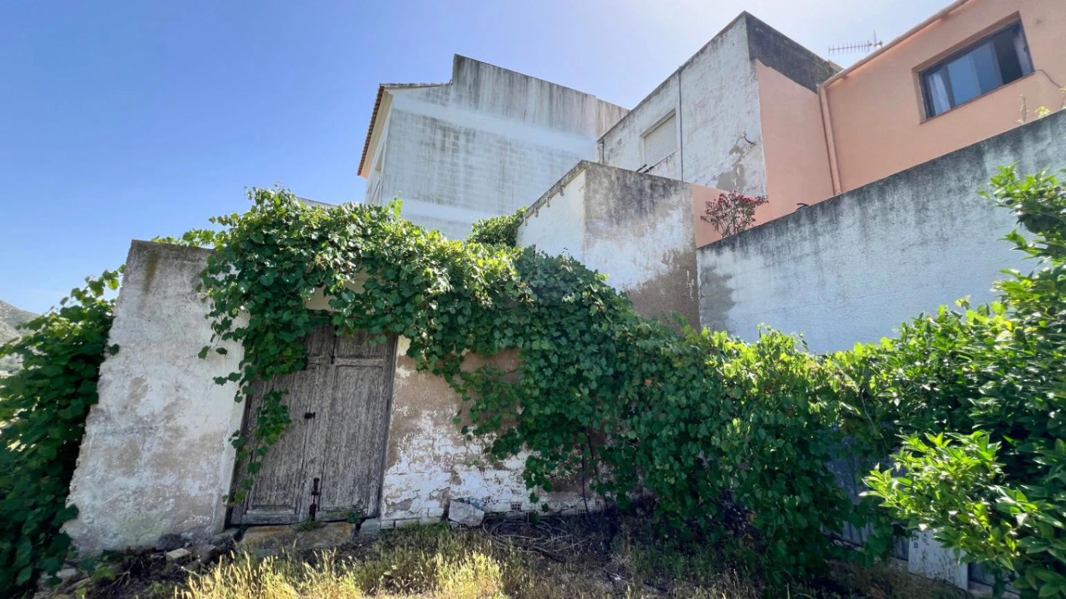 Oportunidad de Inversión en el Casco Urbano de Benitachell – Proyecto de Reforma Integral