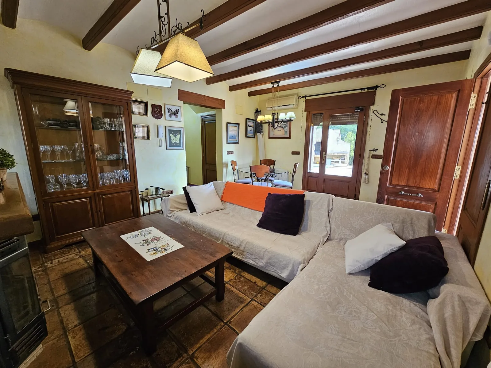 Finca en venta en Calpe con 4 habitaciones y piscina privada