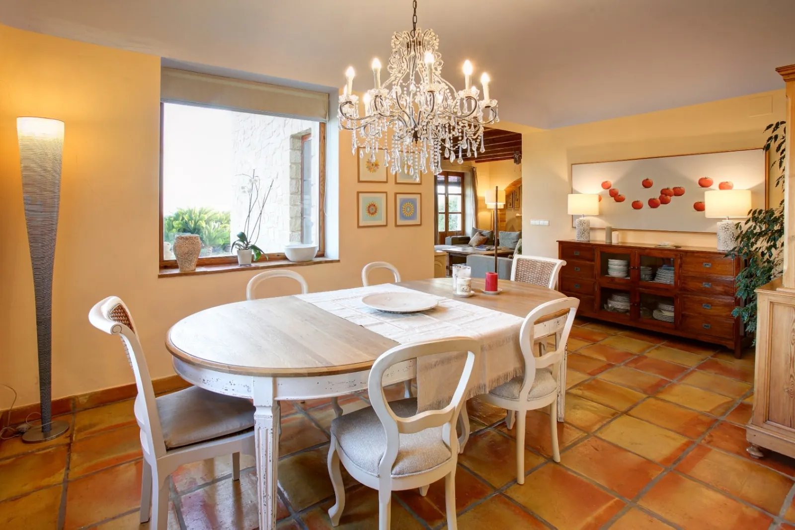 Finca de estilo rústico con imponentes vistas al mar a la venta en Moraira
