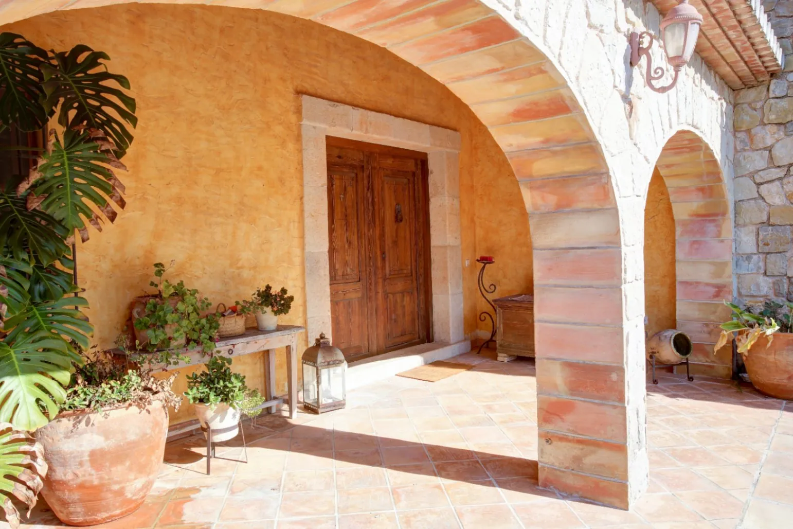 Finca de estilo rústico con imponentes vistas al mar a la venta en Moraira