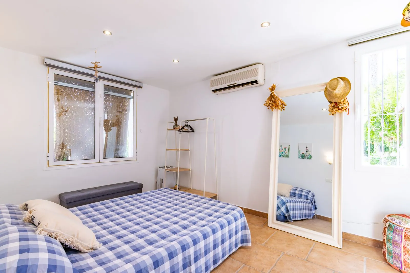 Villa de estilo Mediterráneo a solo 300 metros del mar en Baladrar, Benissa.