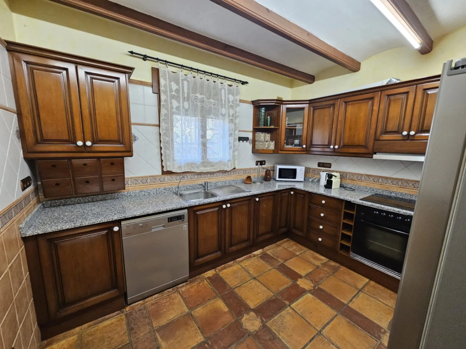 Finca en venta en Calpe con 4 habitaciones y piscina privada
