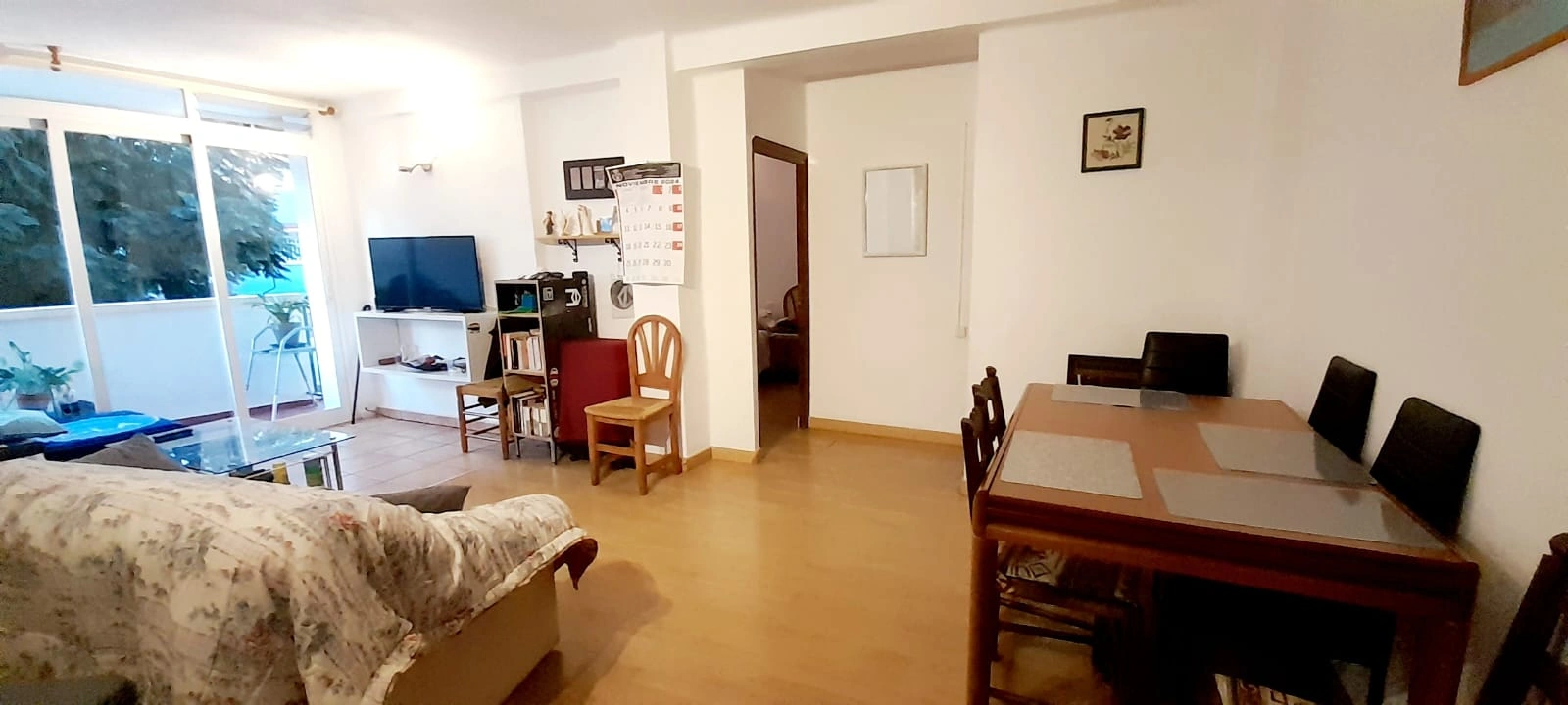 Apartamento en venta de 2 dormitorios y piscina comunitaria en Jávea, Alicante