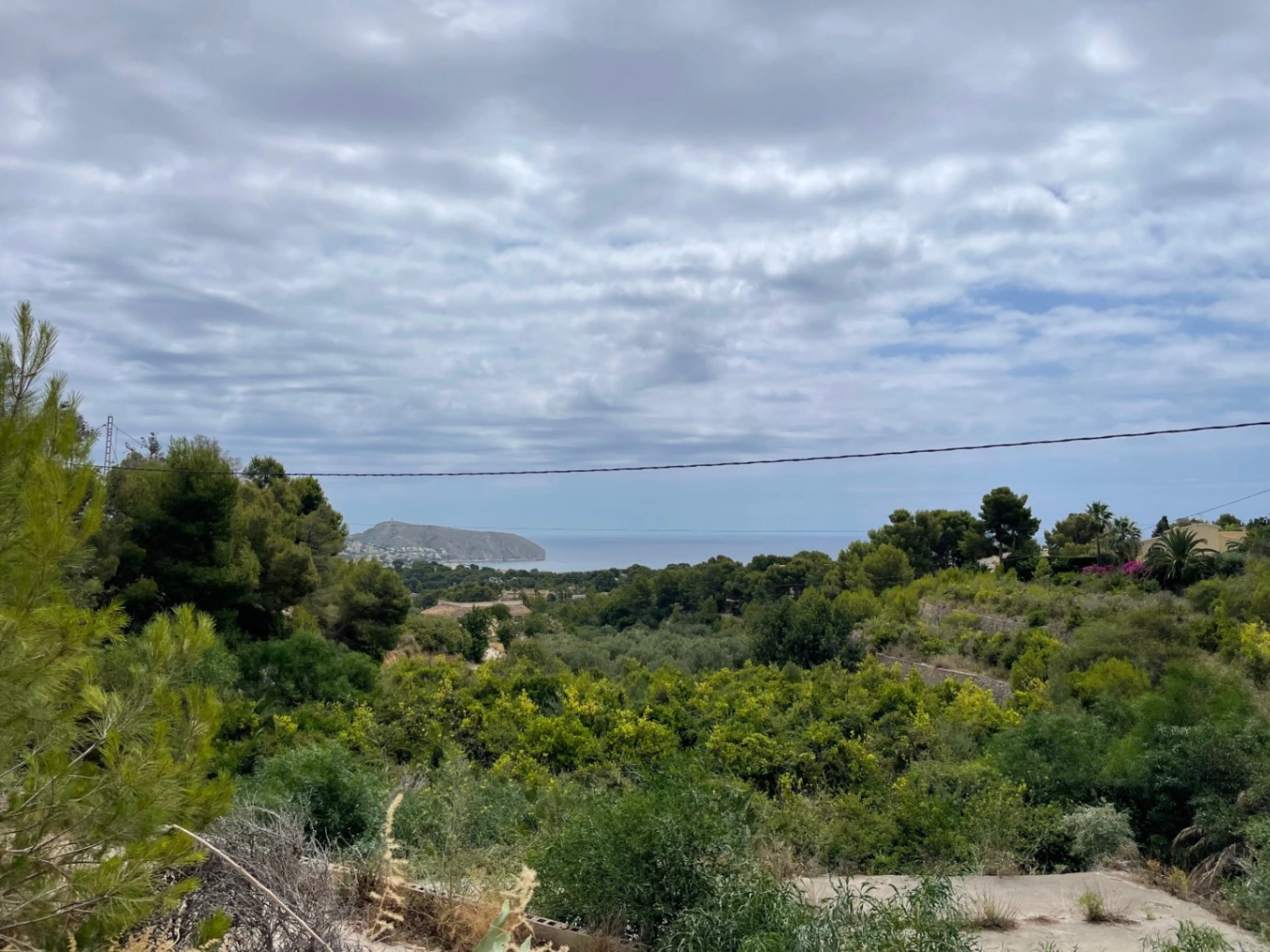 Dos parcelas edificables juntas en venta en Benimeit Moraira, Costa Blanca