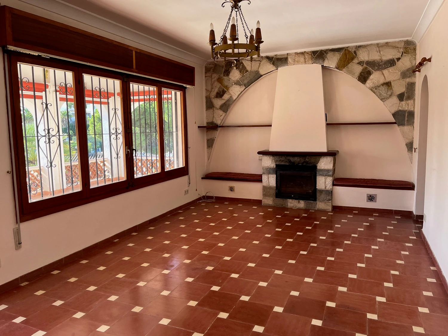 Villa en venta de 3 dormitorios en Benissa, Baladrar.