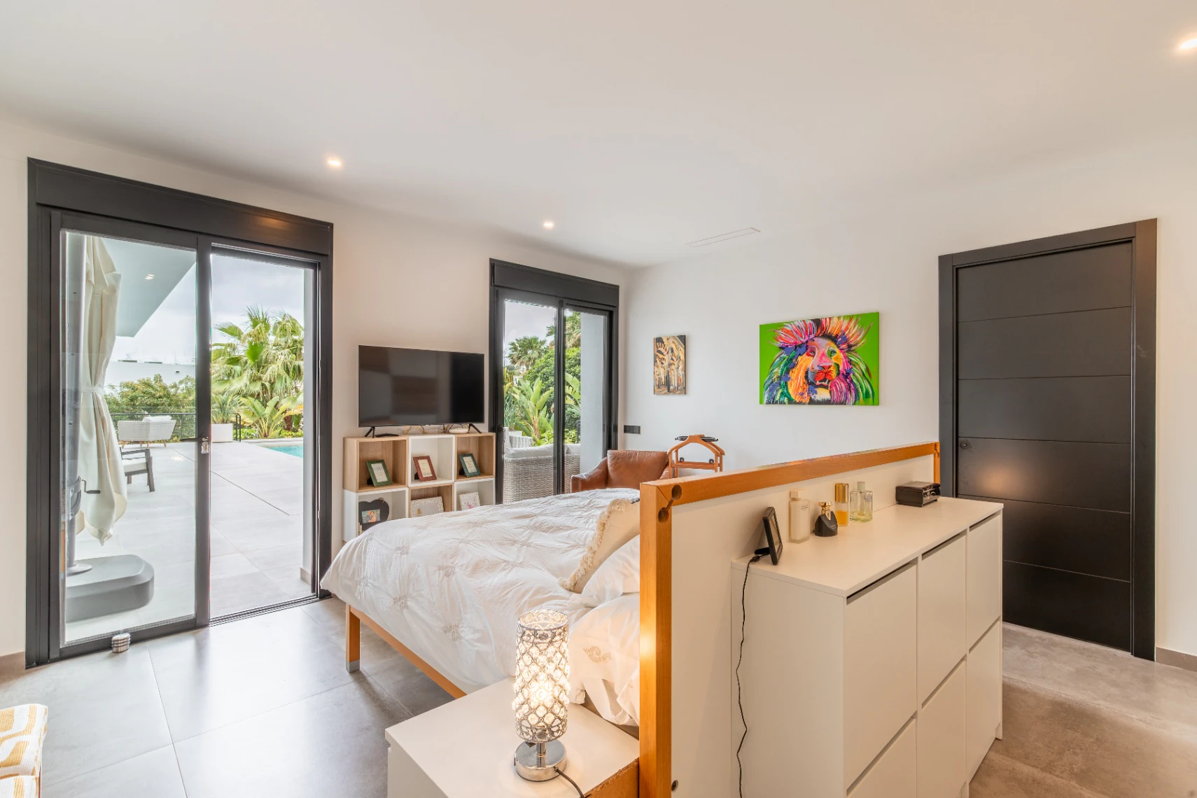 Villa moderna en Solpark, Moraira: Alta tecnología, eficiencia A y privacidad absoluta