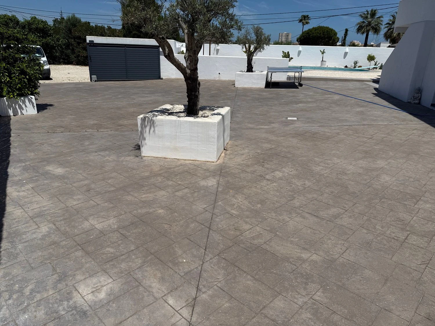 Chalet en venta en Jávea con 6 dormitorios y piscina.