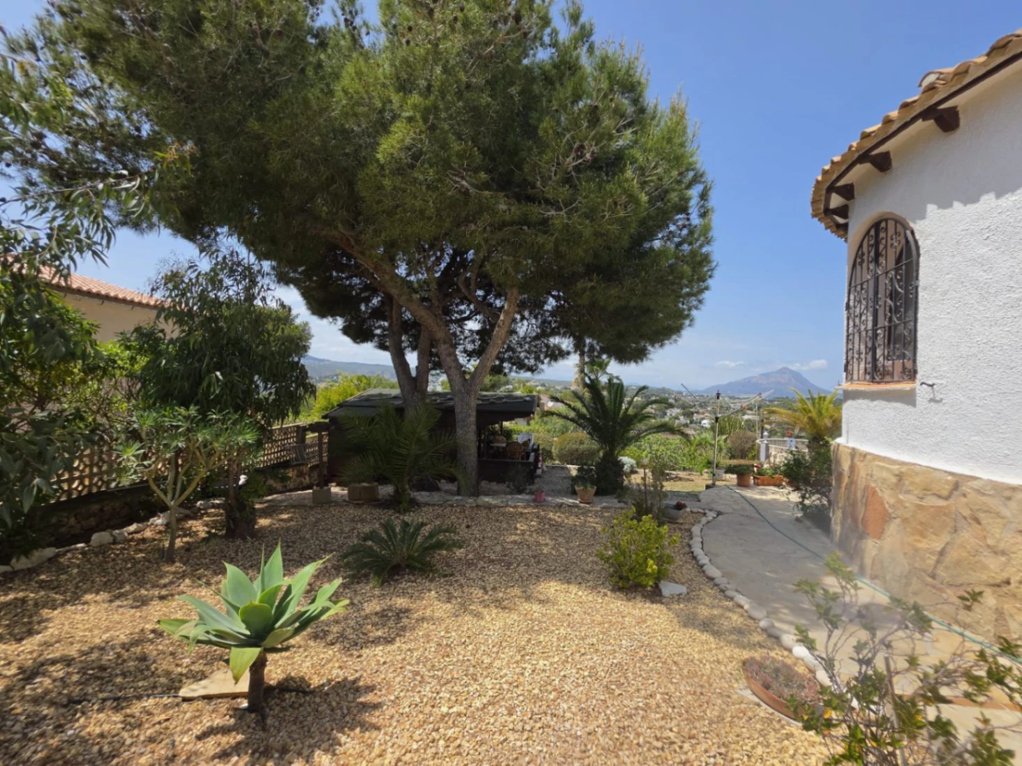 Encantadora villa en la prestigiosa zona de Balcón al Mar, Jávea