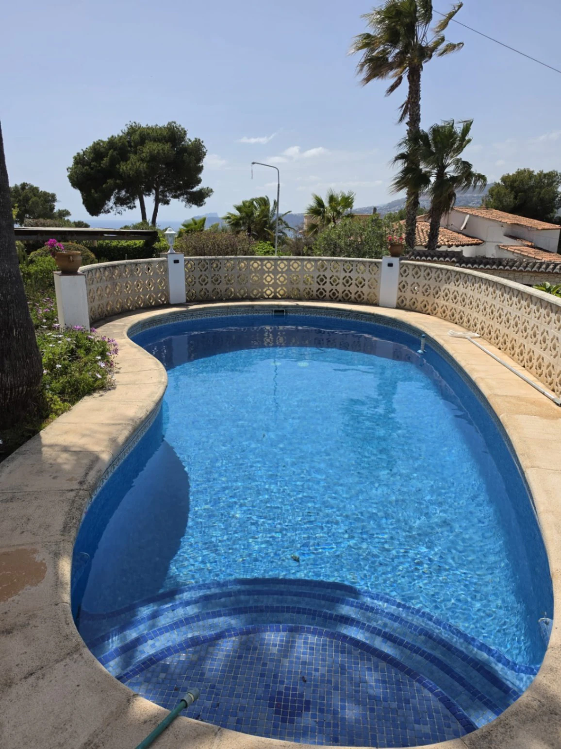 Encantadora villa en la prestigiosa zona de Balcón al Mar, Jávea