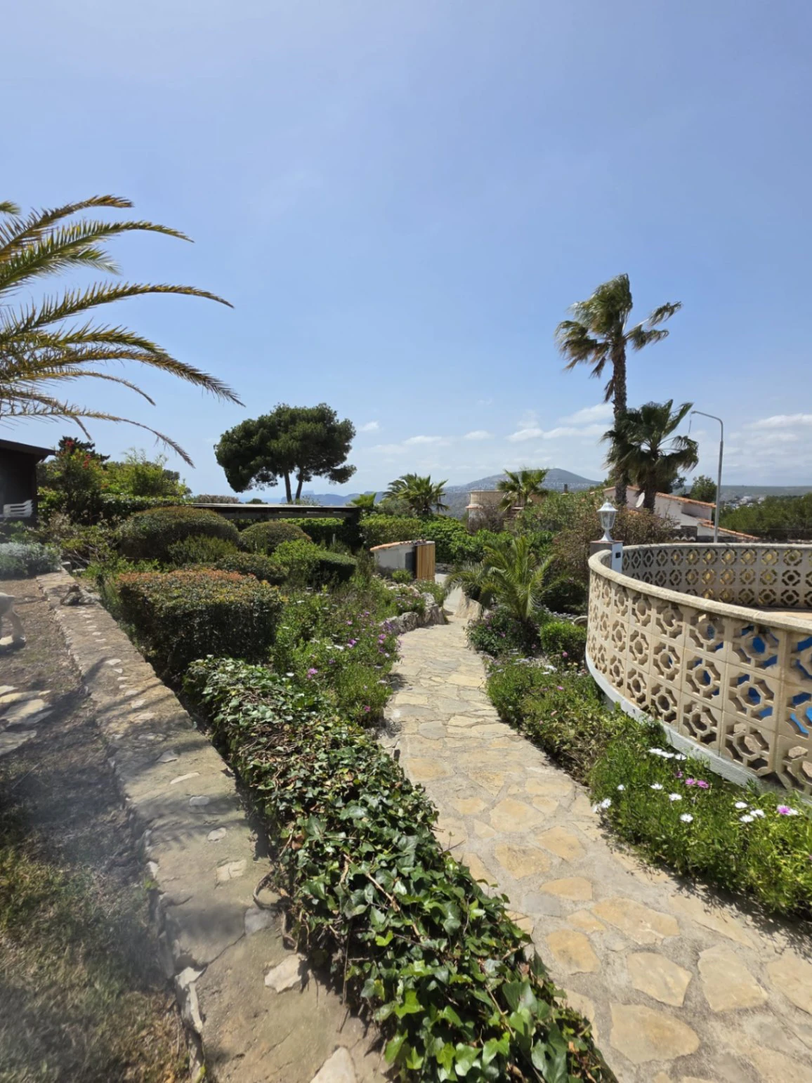 Encantadora villa en la prestigiosa zona de Balcón al Mar, Jávea