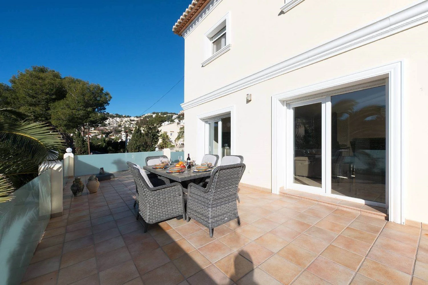 Villa en venta en Moraira, Pinar de l´Advocat con piscina.