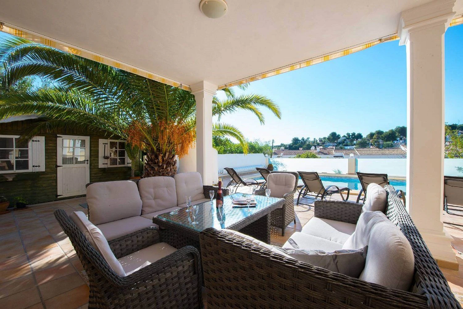 Villa en venta en Moraira, Pinar de l´Advocat con piscina.