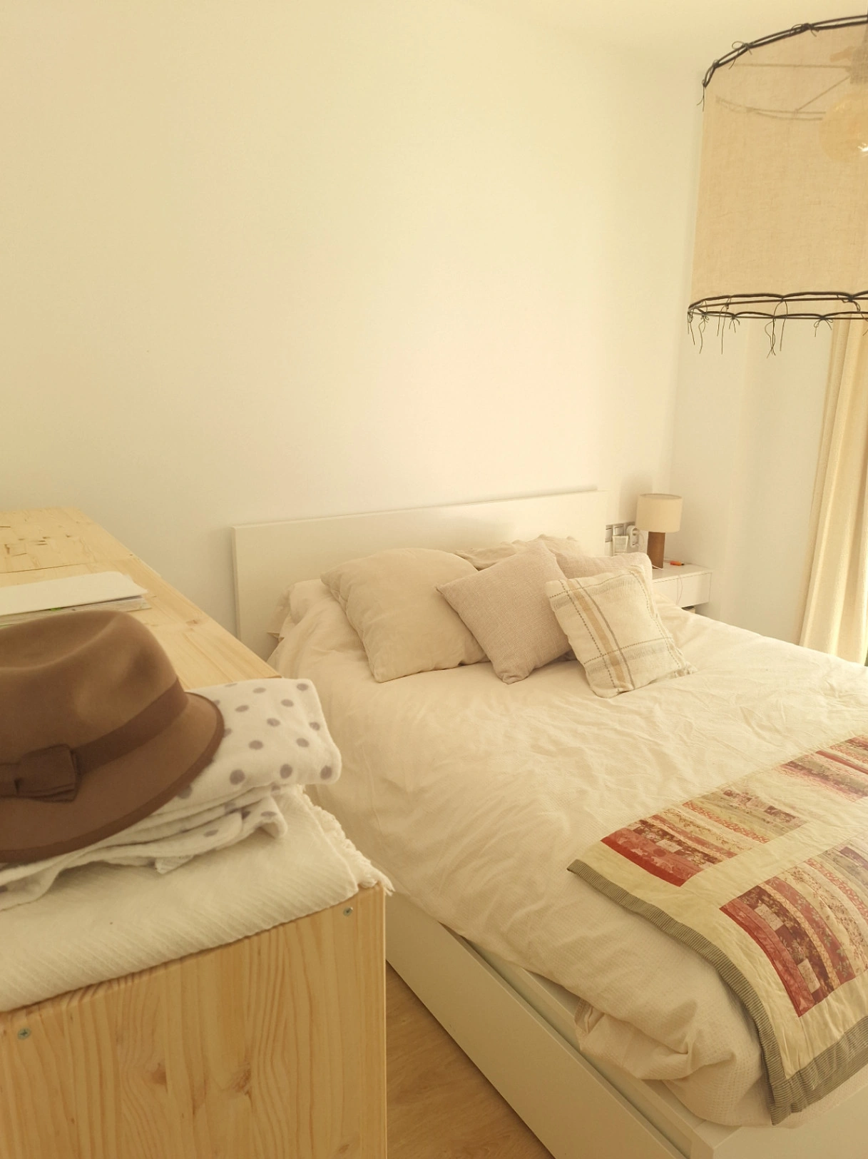 Apartamento en esquina en planta baja con jardín privado de 205 m² y piscina – La Plana, Sitges