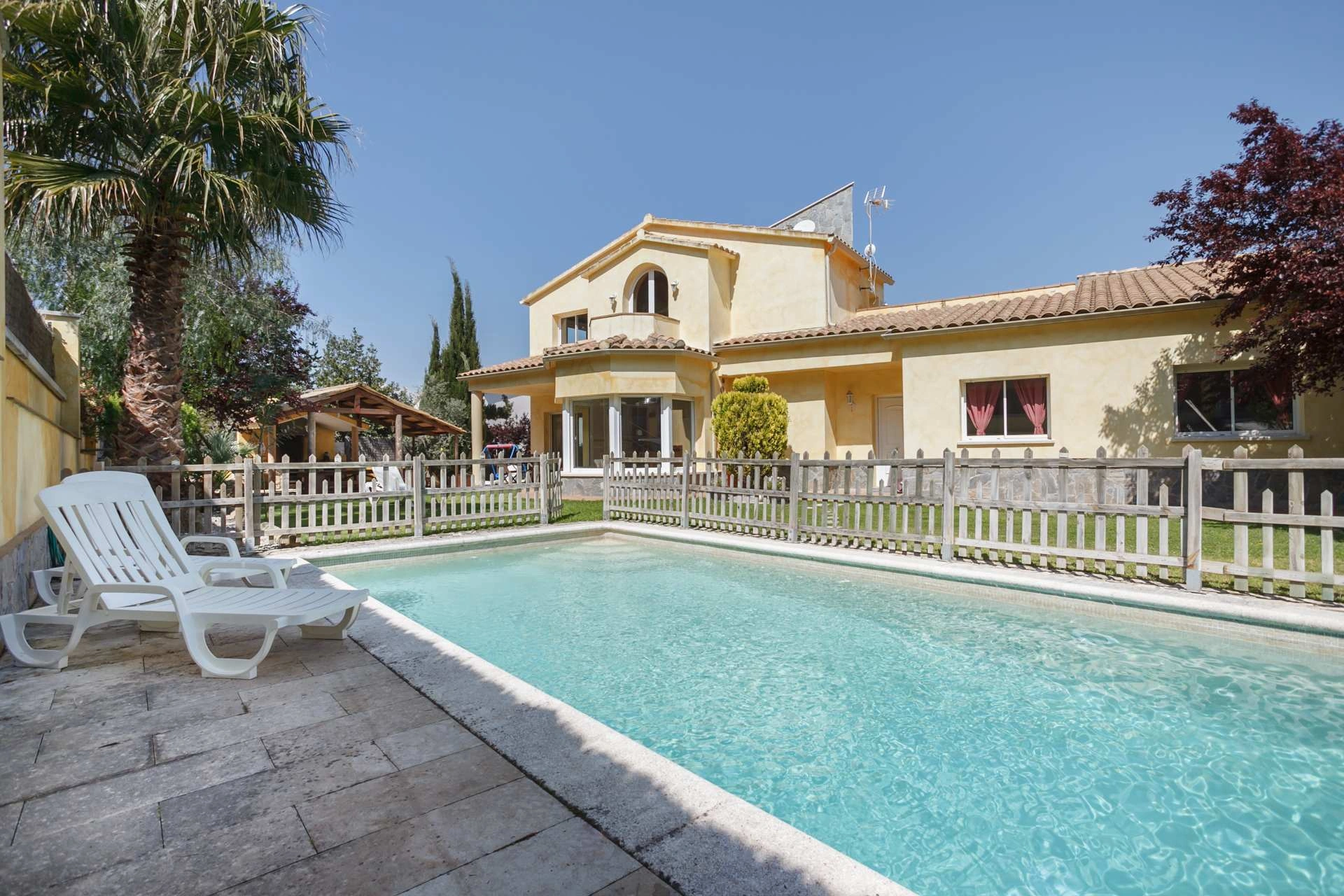 Villa espaciosa en Olivella