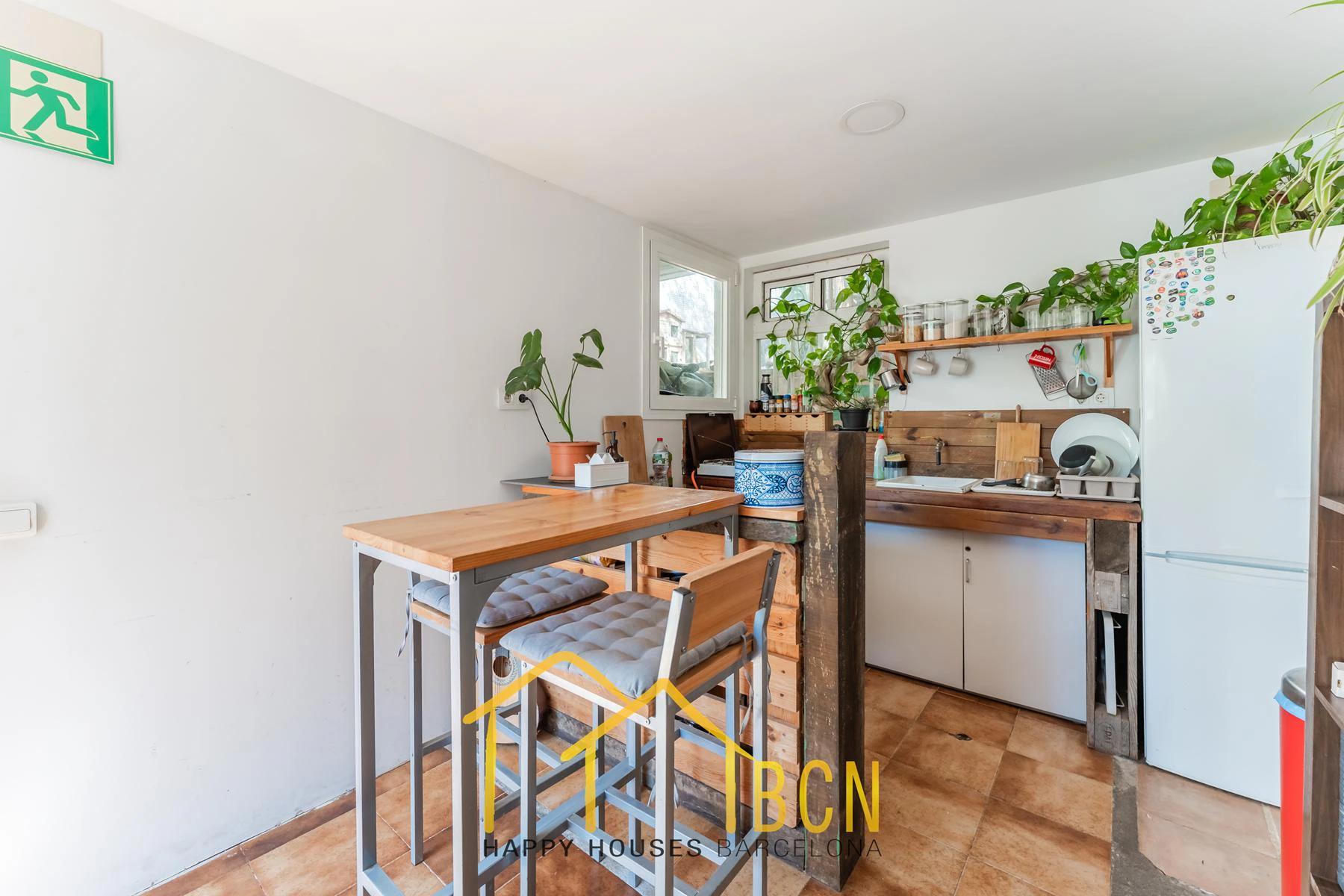 Casa con licencia turística, piscina y gran potencial a solo minutos de Sitges