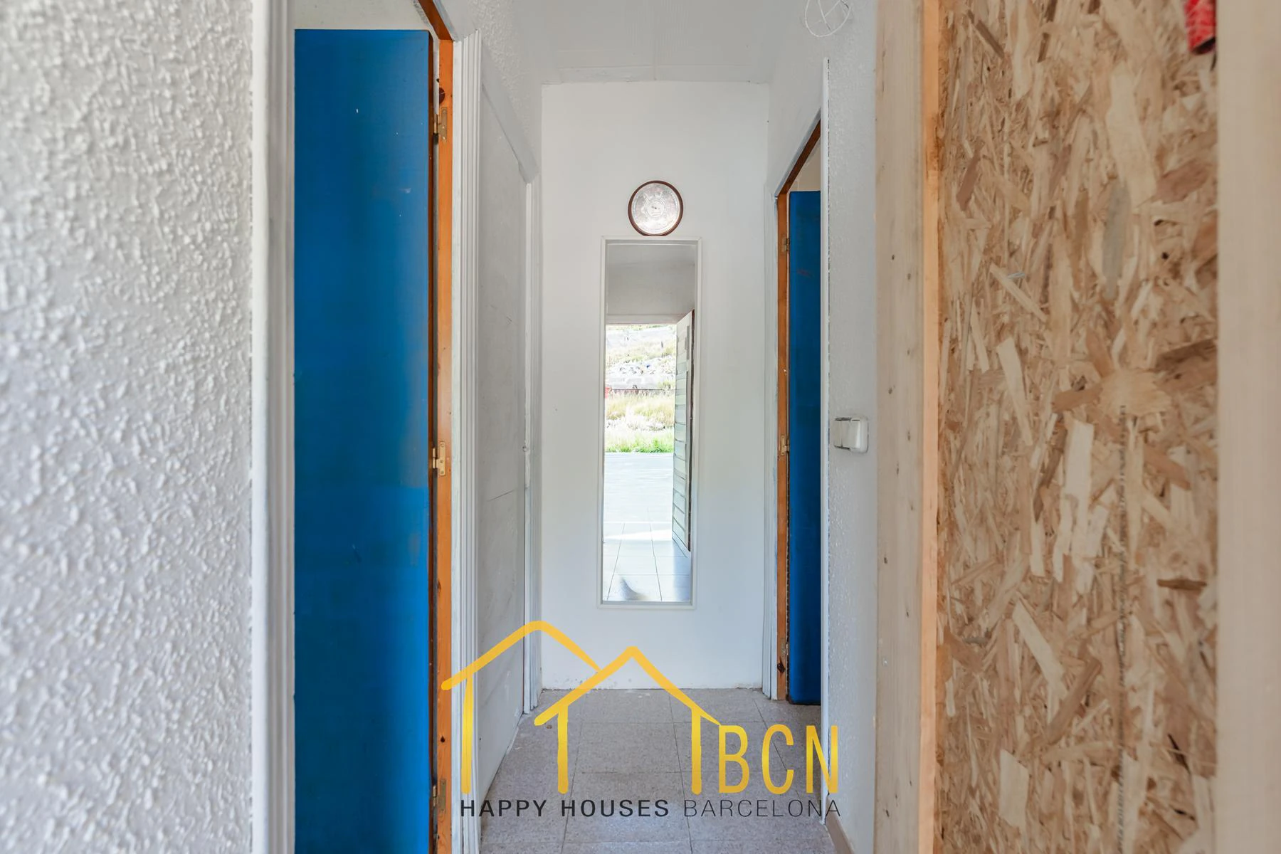 Casa con licencia turística, piscina y gran potencial a solo minutos de Sitges