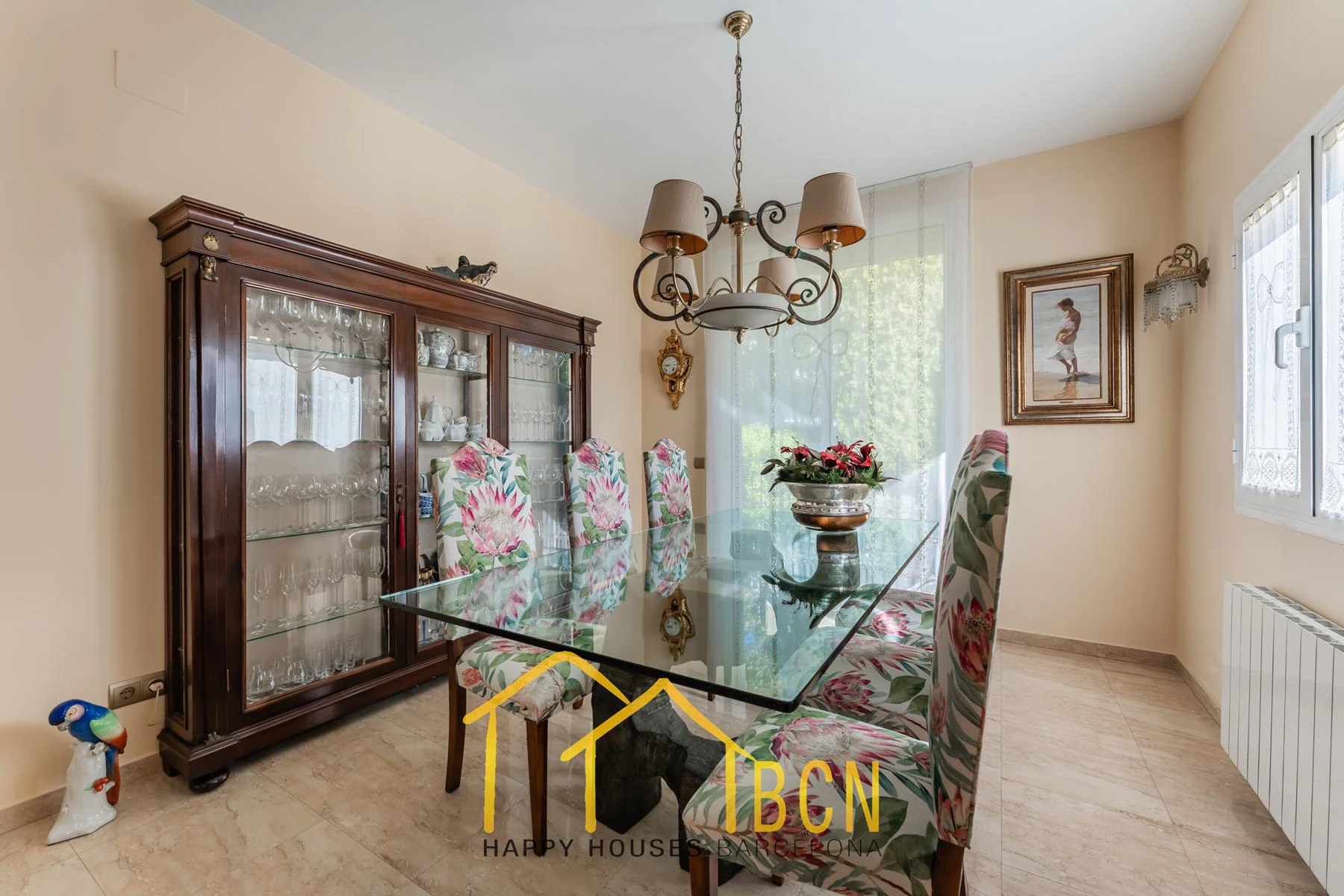Classic Mediterranean villa with sea views, private pool and landscaped garden in Vallpineda
