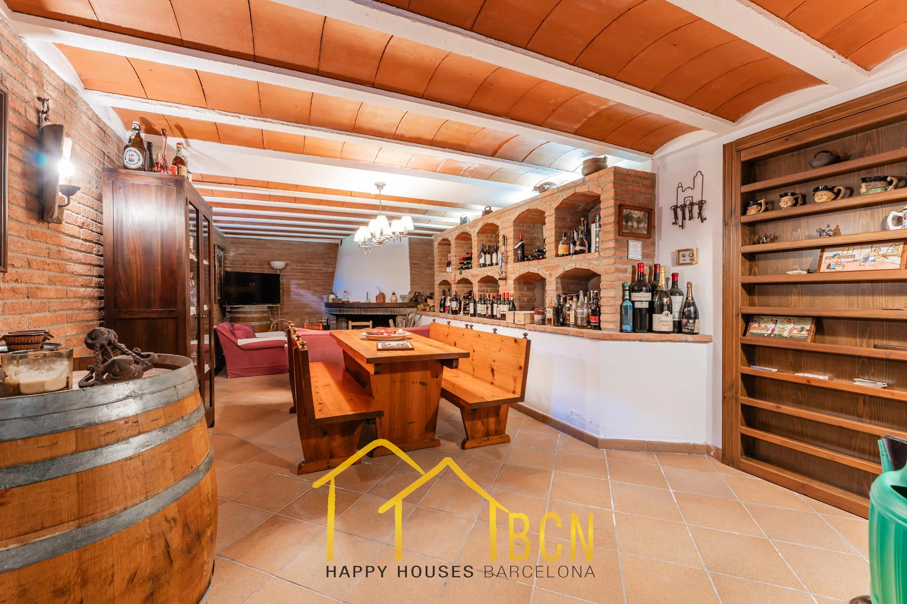 Classic Mediterranean villa with sea views, private pool and landscaped garden in Vallpineda