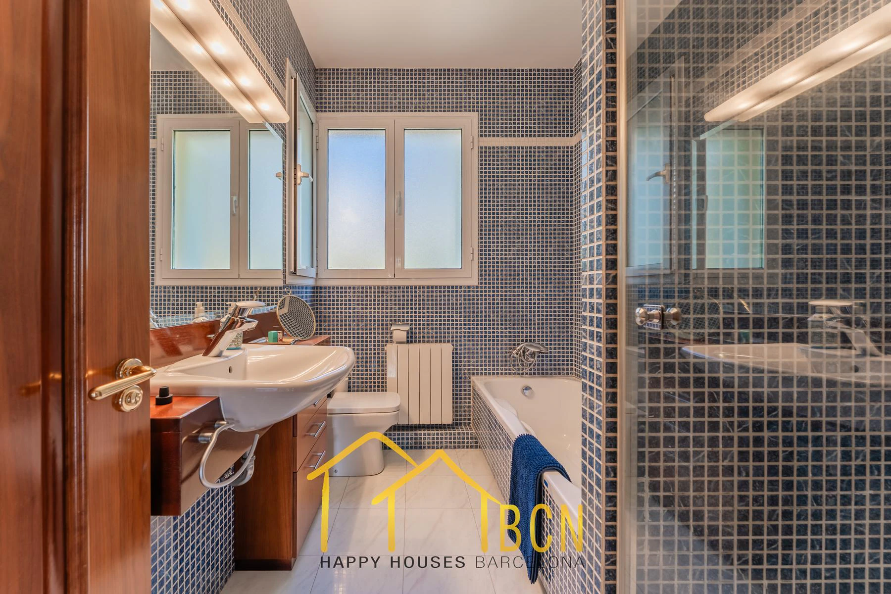 Classic Mediterranean villa with sea views, private pool and landscaped garden in Vallpineda