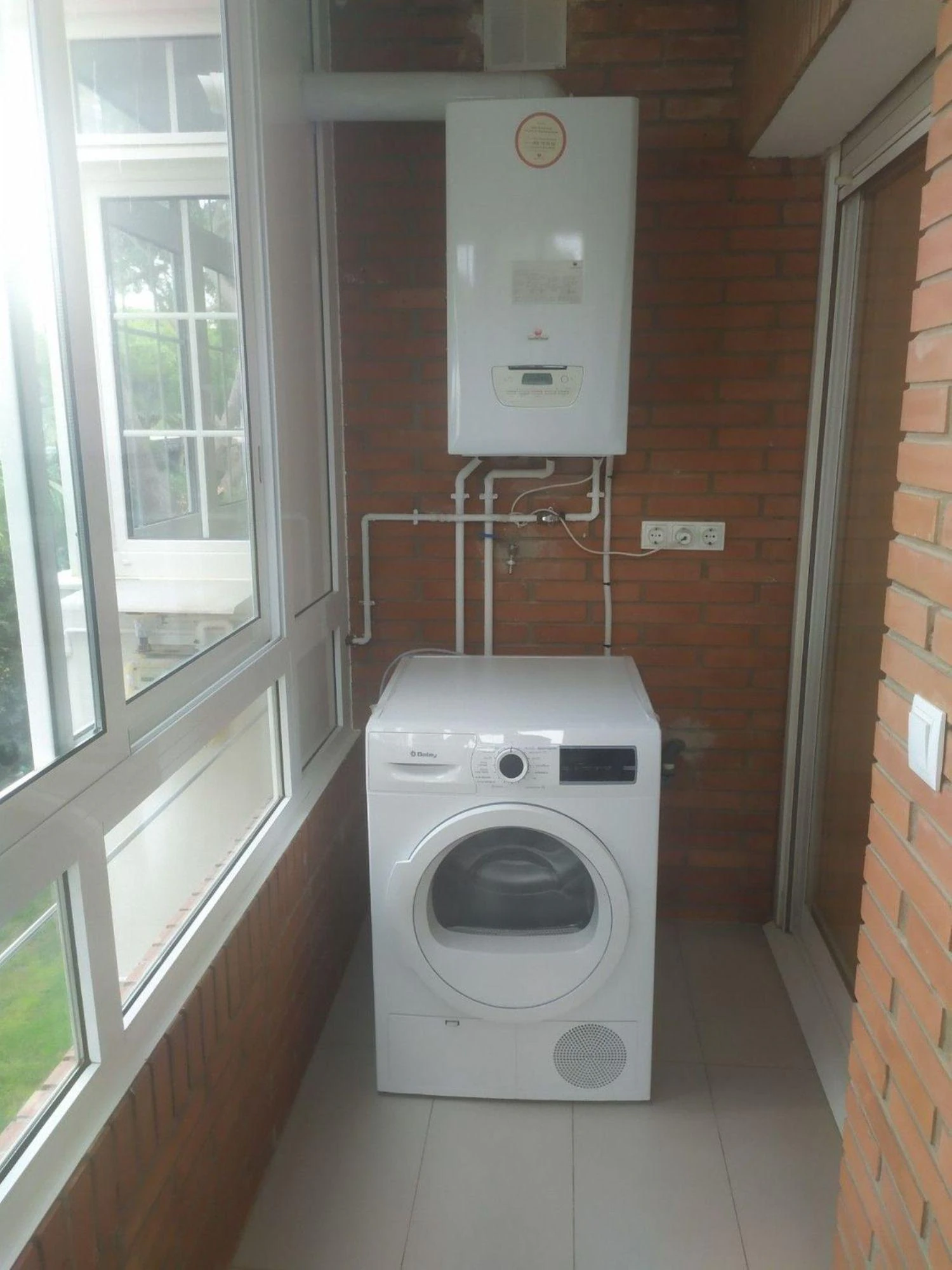 Apartamento de tres dormitorios con gran terraza
