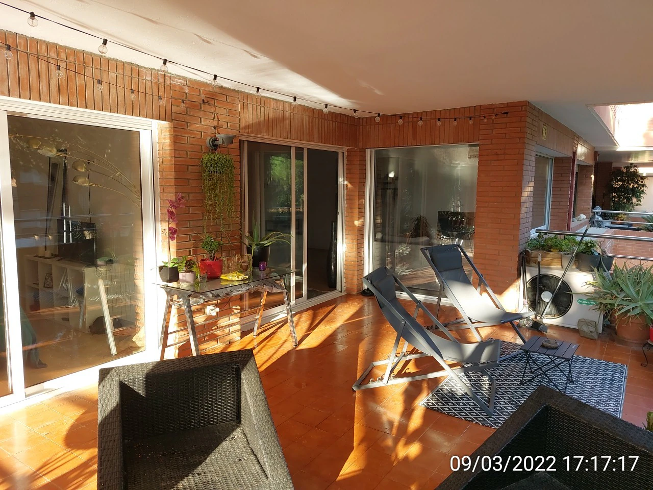 Apartamento de tres dormitorios con gran terraza