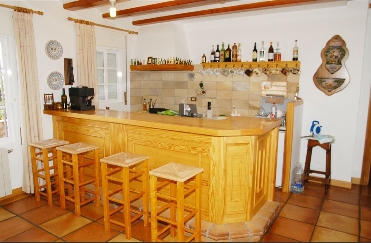 Villa | Chalet en venta en Dénia