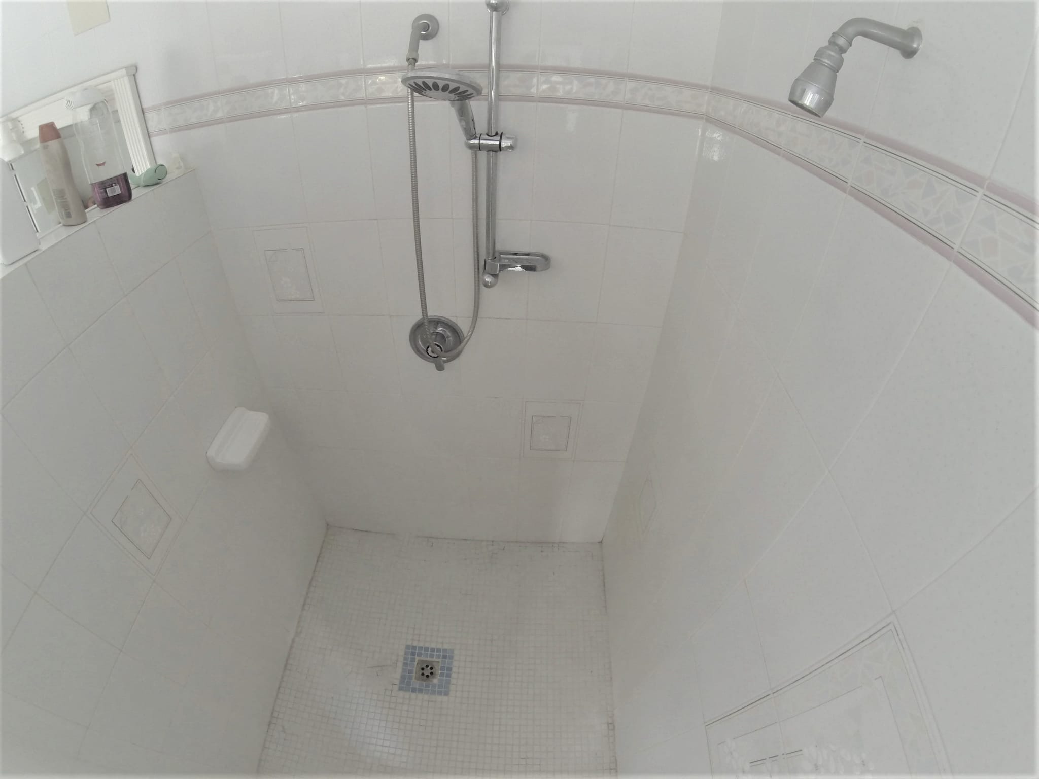 Preciosa y soleada villa en venta a 1200 metros del centro de Denia.