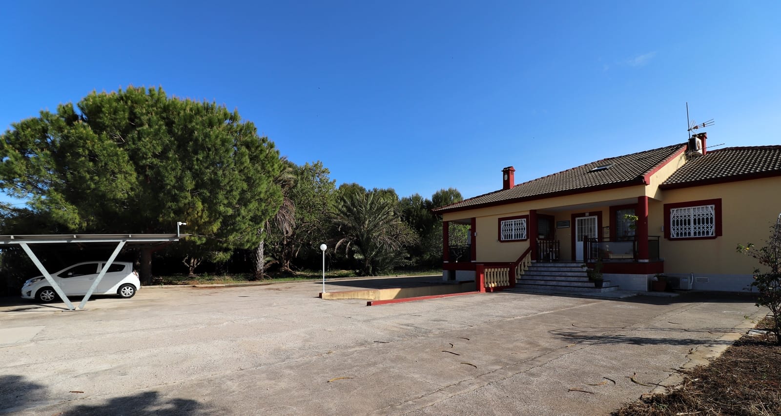 Villa | Chalet en venta en Els Poblets