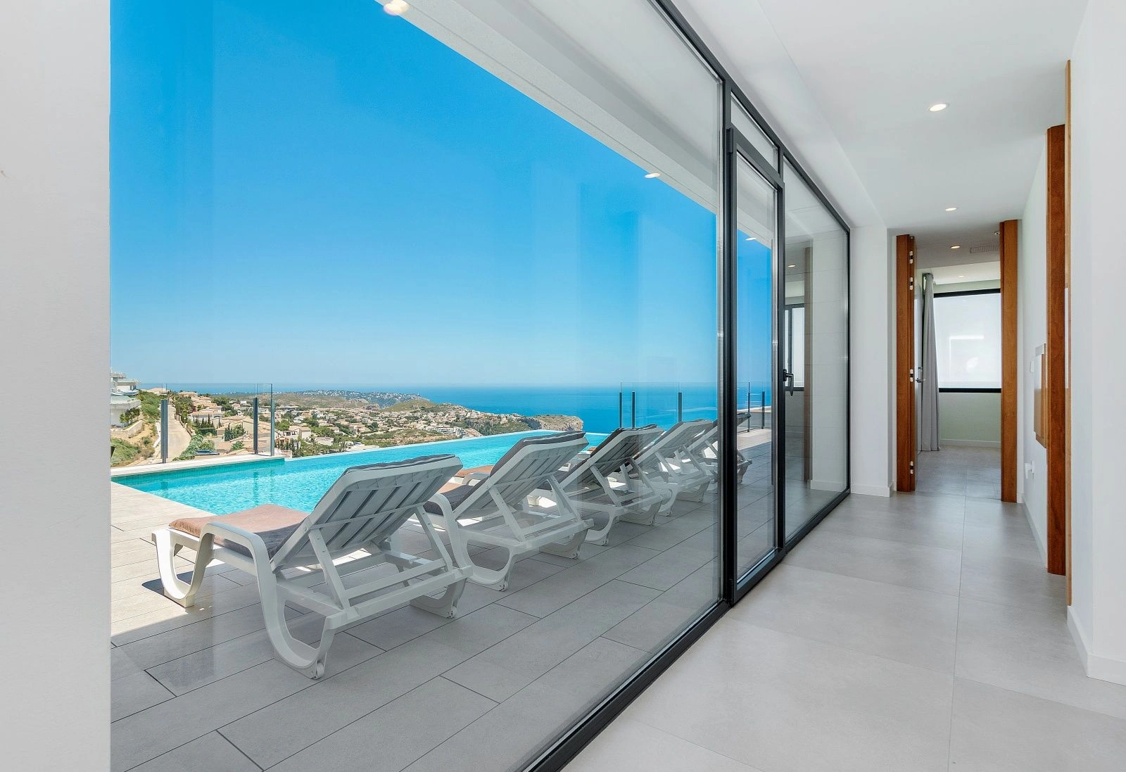 Chalet moderno en venta en Cumbre del Sol Benitachell, Costa Blanca